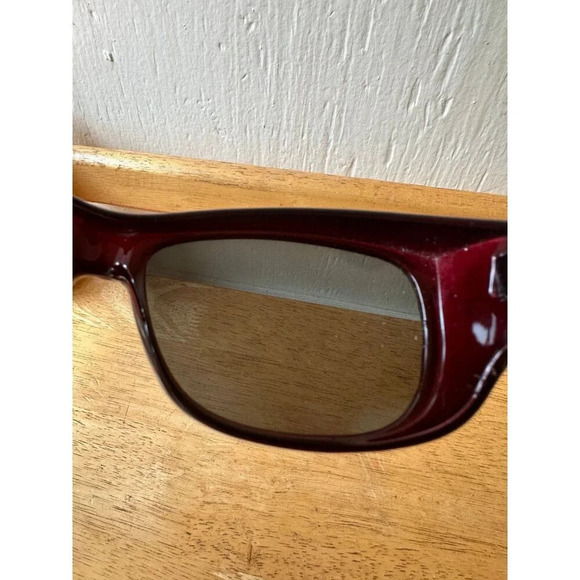 Women’s Sunglasses with Small Jewels - Picture 7 of 8